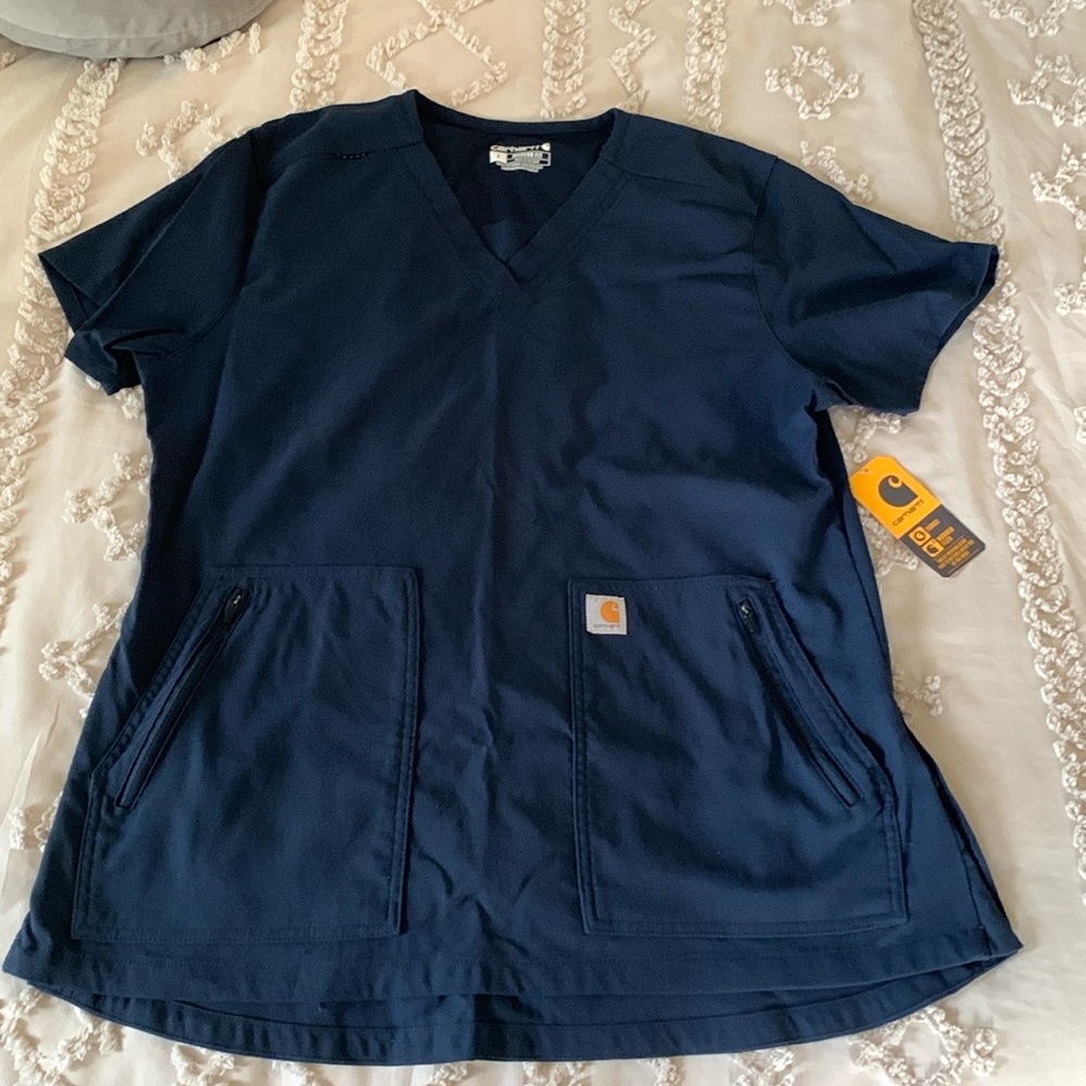Carhartt scrub top